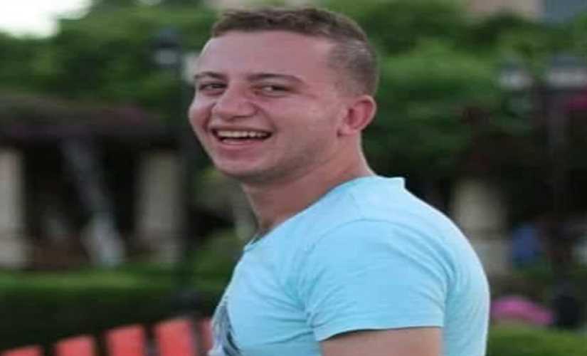 الآلاف يشيعون جثمان الشهيد بيتر.. ومطالبات بالقصاص