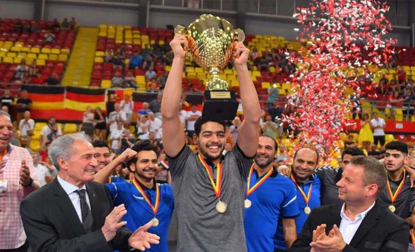محمد صلاح يهنئ ناشئي منتخب اليد بذهبية مونديال العالم