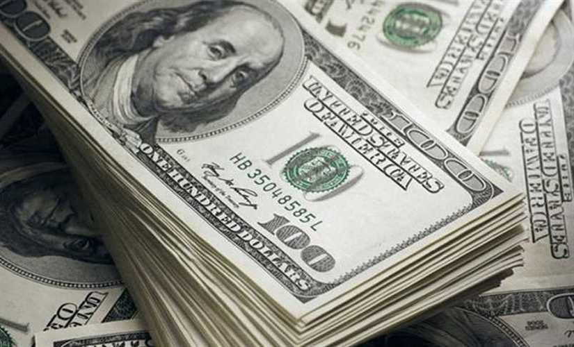 الهدوء يسيطر على أسعار الدولار خلال تعاملات اليوم الأحد