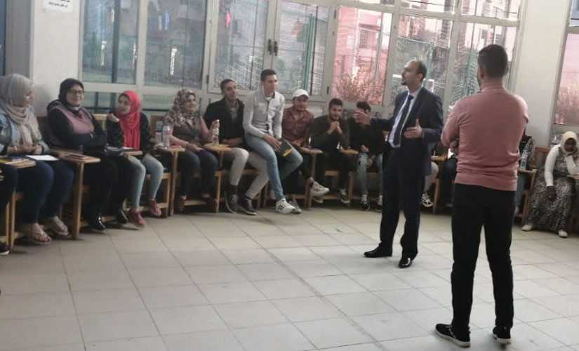 "التحديات الناجمة عن شبكات التواصل الاجتماعي" محاضرات وورش عمل بدمنهور