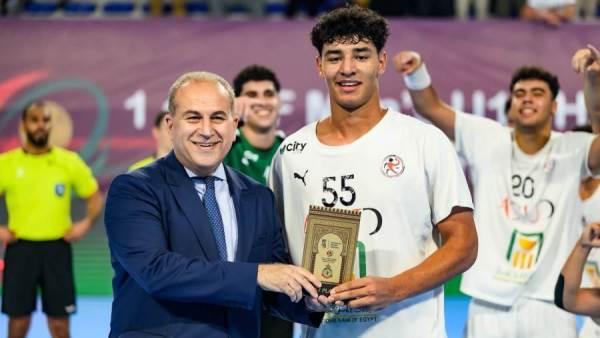 يوسف عمرو أفضل لاعب في مباراة مصر وإسبانيا ببطولة العالم لليد