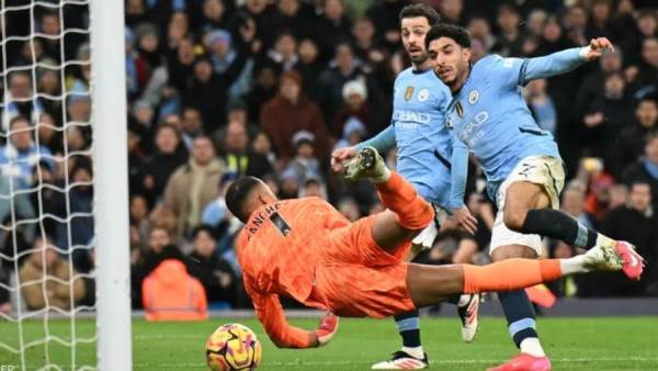 الموعد والتشكيل.. مرموش يواجه "الجراد الأصفر" في صراع الكبار