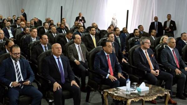 رئيس الوزراء يفتتح مصنع "ليوني مصر" العالمية لضفائر السيارات بمدينة بدر