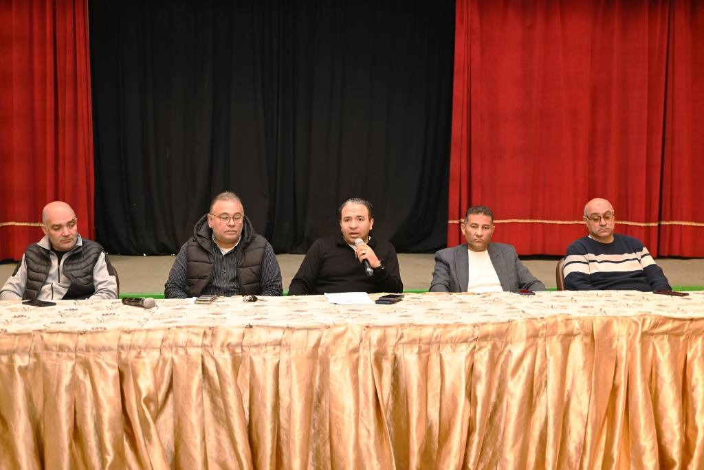 نادي الصيد يجتمع بالأجهزة الفنية والطبية ويشدد على الالتزام&nbsp;