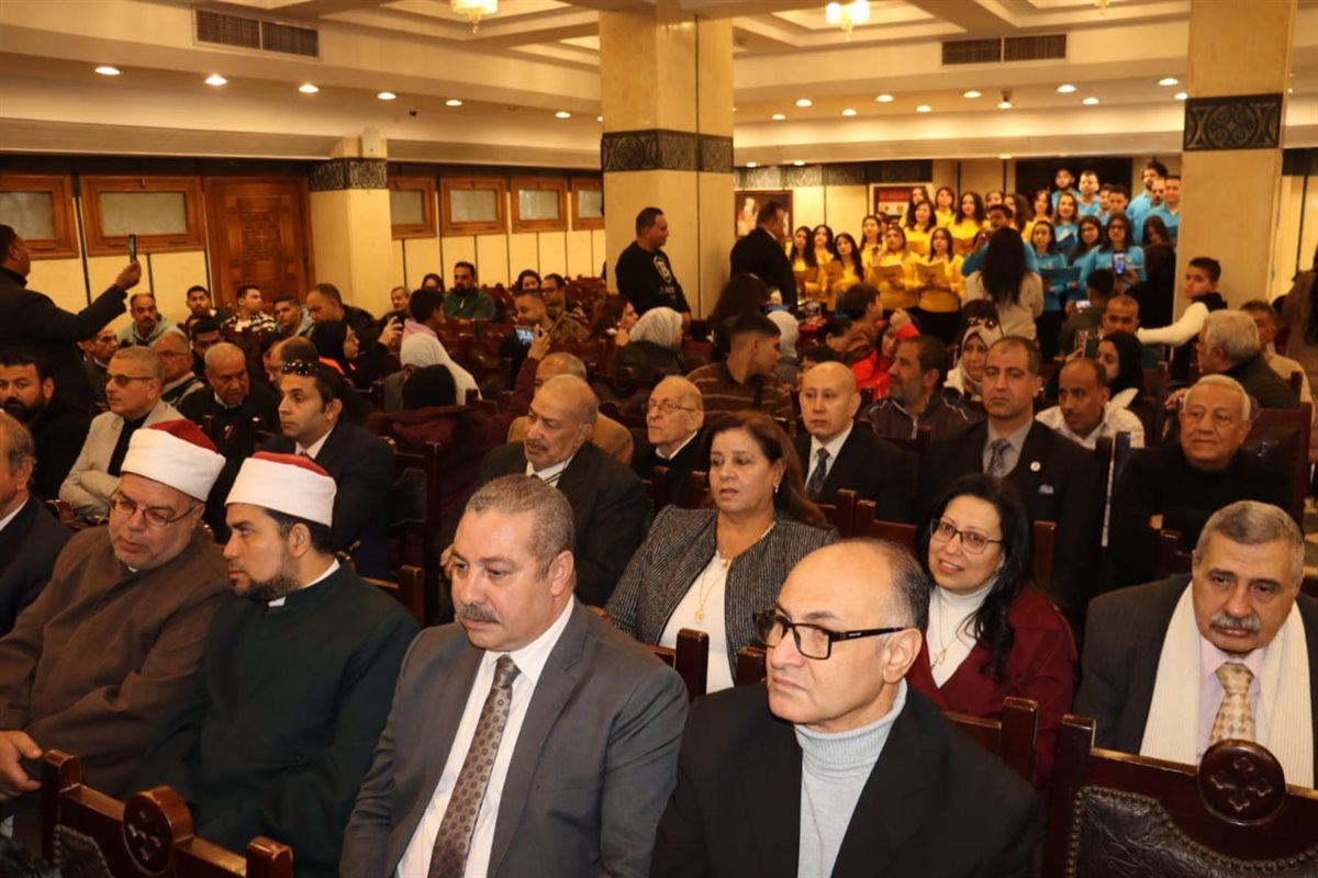 القيادات التنفيذية ورجال الدين