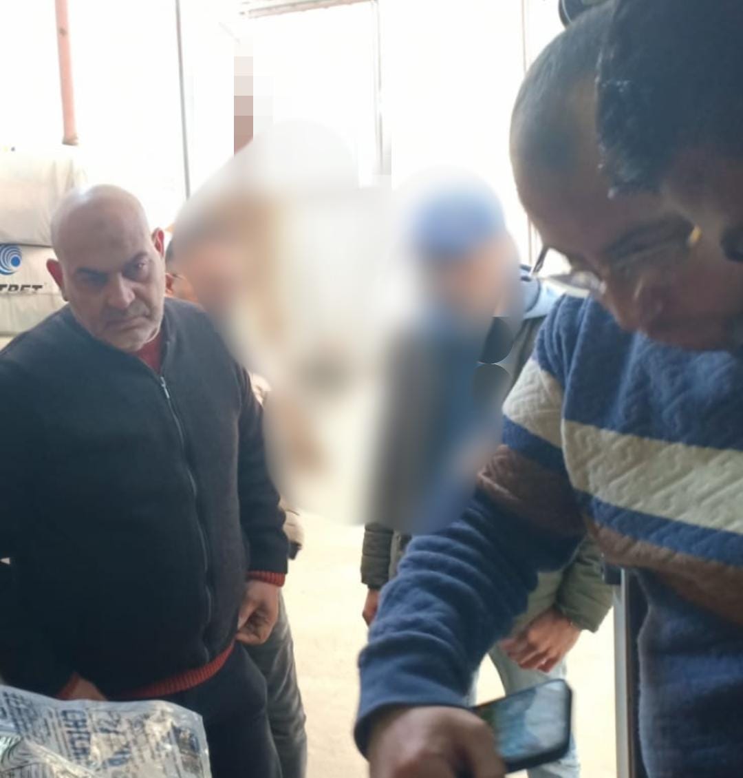 أثناء فحص المضبوطات&nbsp;