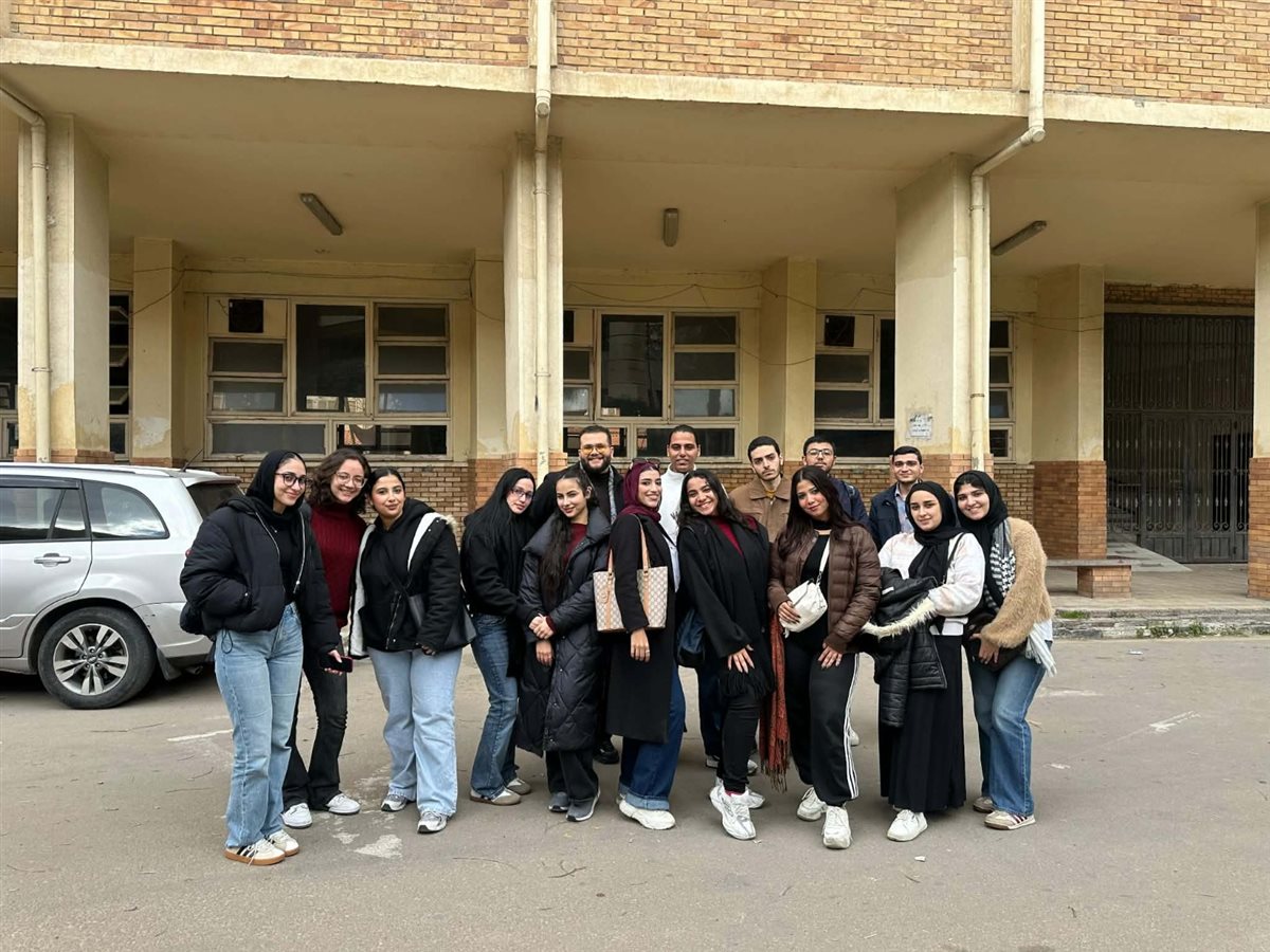 الطلاب المشاركون في الحملة