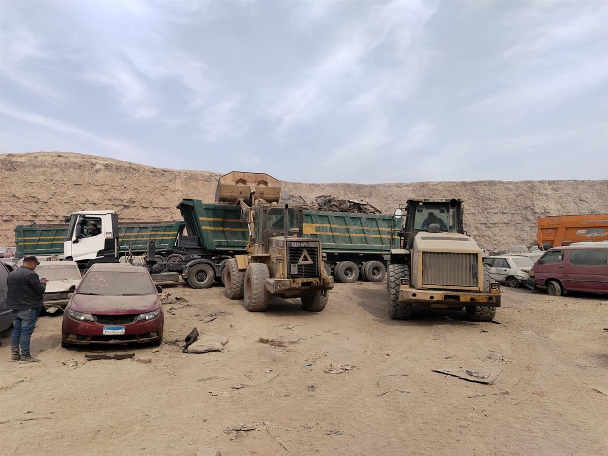 اخلاء مقابر السيارات