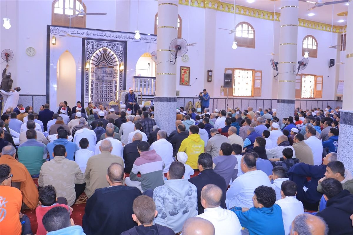 المسجد بعد افتتاحه