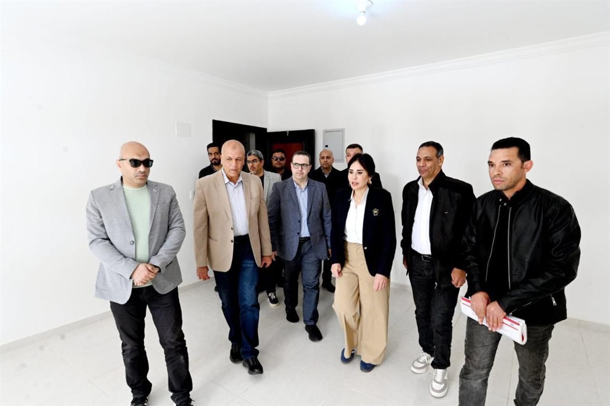 وزيرالإسكان الإسكان فى حدائق العاصمة