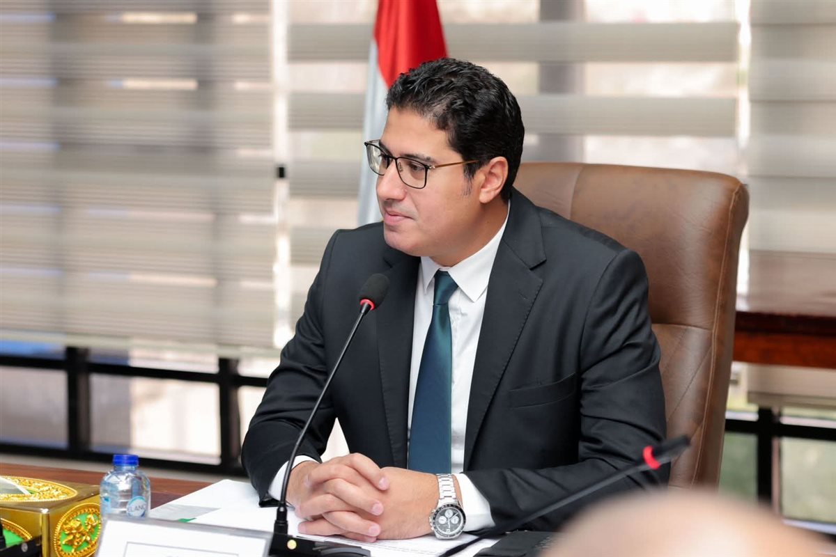 دكتور أحمد العدل