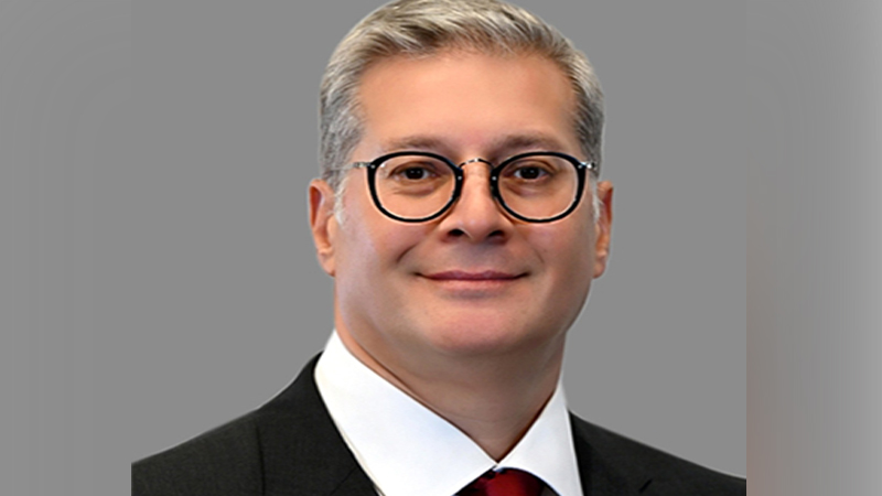 م-كريم إبراهيم على بدوى وزير البترول والثروة المعدنية