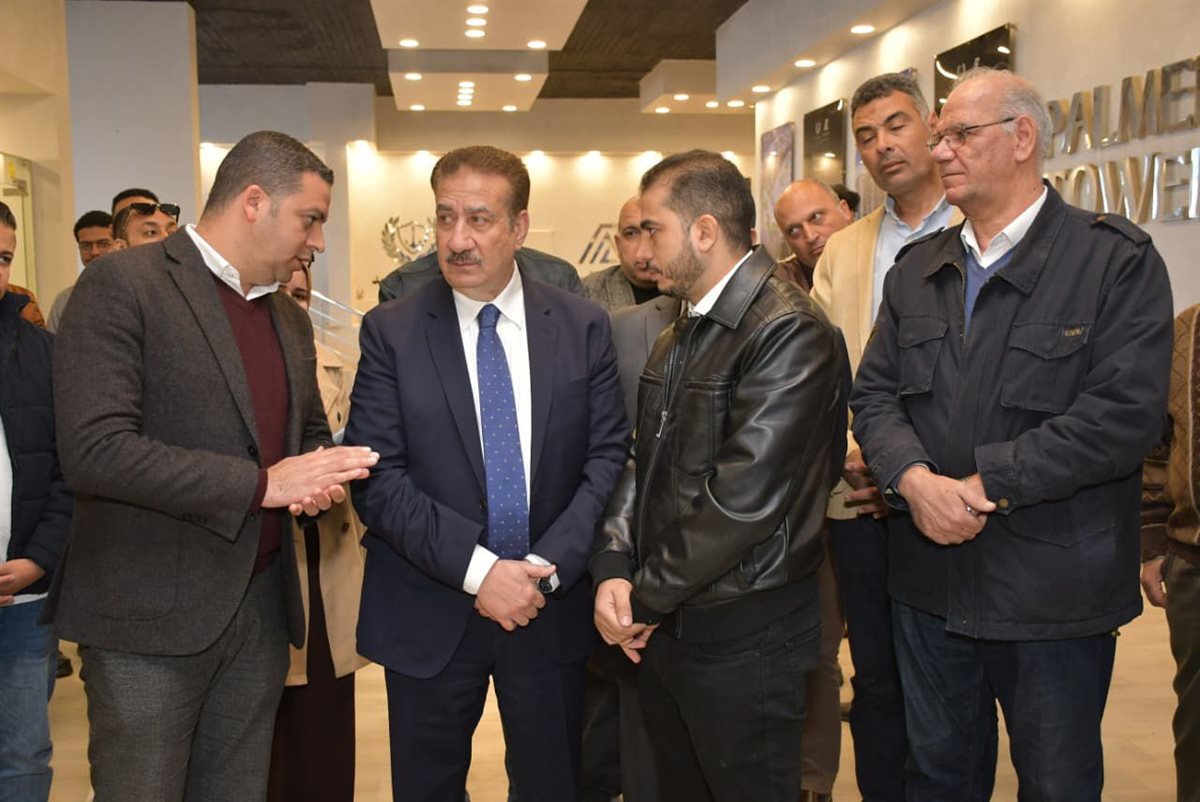 محافظ بورسعيد يتابع معدلات تنفيذ أبراج بالميرا بحي الضواحي