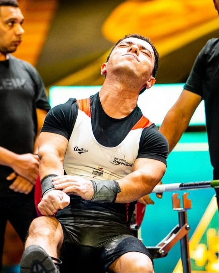 هادي صموئيل بطل رفع الأثقال البارالمبي&nbsp;