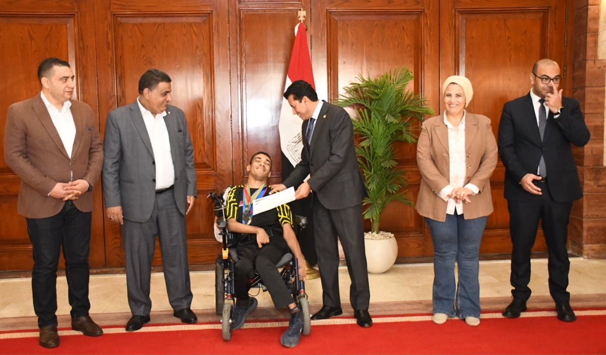 عبد الرحمن أحمد سعد بطل البوتشيا البارالمبي