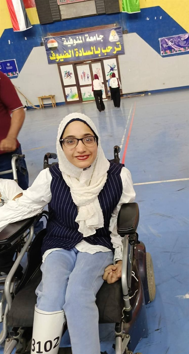 رحمة مصطفي بطلة البوتشيا البارالمبية