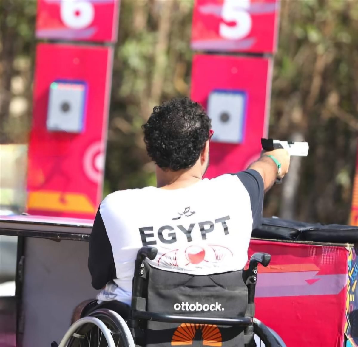 علي محمود بطل سلاح سيف المبارزة البارالمبي&nbsp;