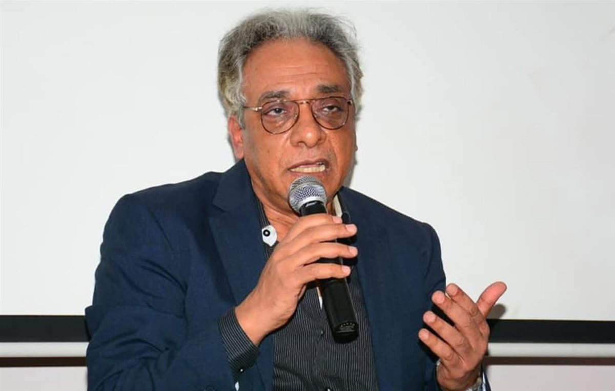 الناقد سمير شحاتة
