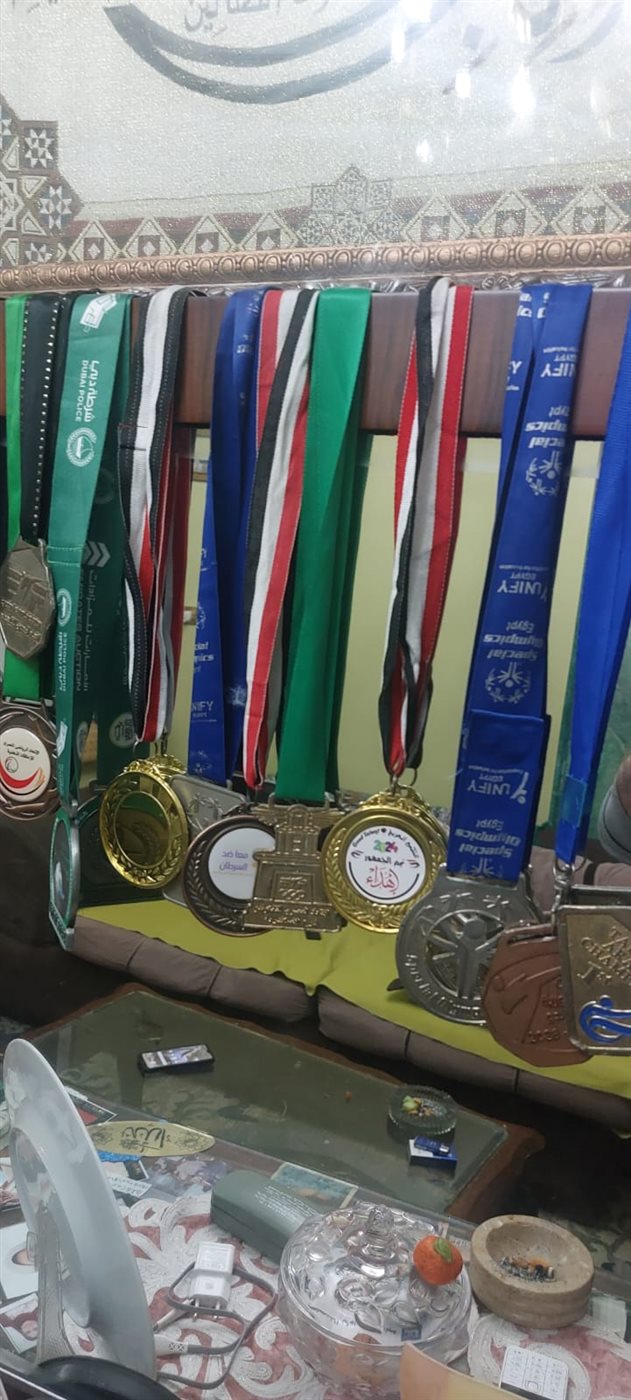 محسن شريف جلال عبد الفتاح بطل السباحة و التايكوندو و رفع الأثقال البارالمبي&nbsp;