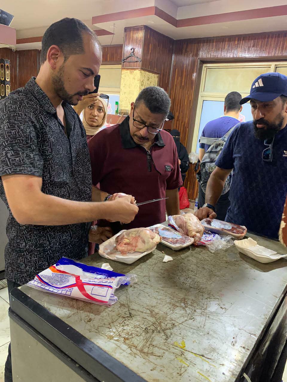 ضبط دجاج فاسد بحملة تموينية ببورسعيد