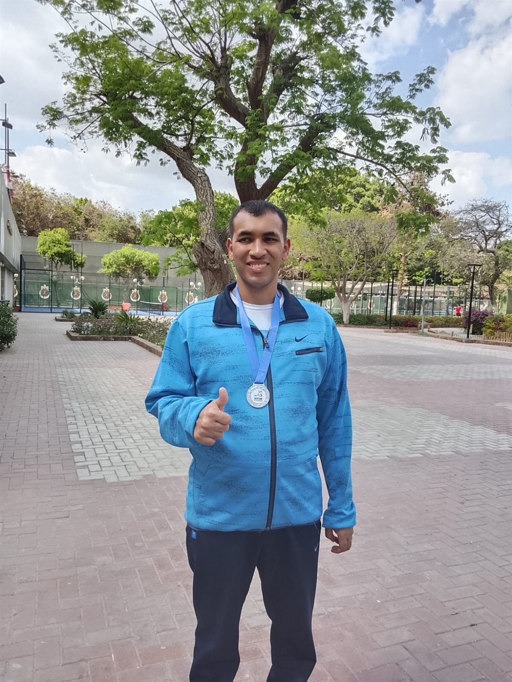 سيف أحمد عبد الكريم بطل السباحة لذوي الاحتياجات الخاصة