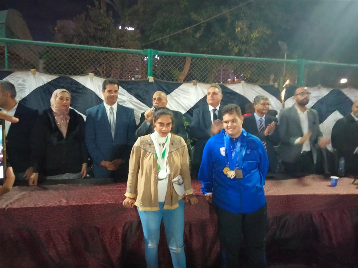 بسمة محمود عبد العاطي بطلة السباحة لذوي الاحتياجات الخاصة