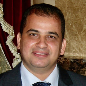 د. عمرو عبد العزيز منير