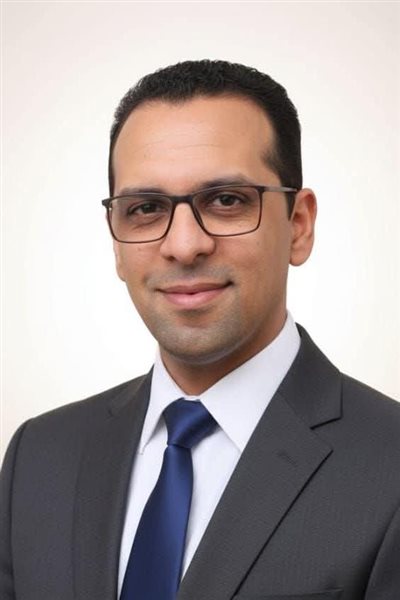 د. اسلام عمر