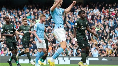 مانشستر سيتي يطلق قذيفة رباعية في شباك ساوثامبتون ويتصدر البريميرليج