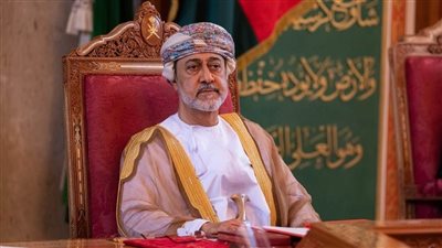 سلطان عُمان يعفو عن 325 سجينا بمناسبة المولد النبوي
