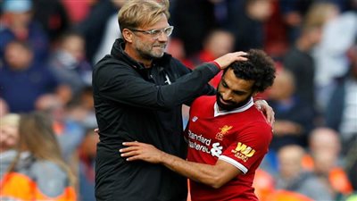 مدرب ليفربول يدعو محمد صلاح لتقديم أفضل ما لديه ويرفض مقارنته بهالاند
