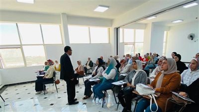 ندوة بآداب العريش حول: 