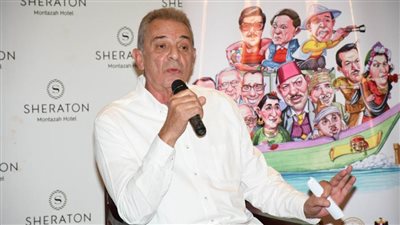 محمود حميدة في ماستر كلاس مهرجان الإسكندرية السينمائي: الإخلاص للفن طريقي