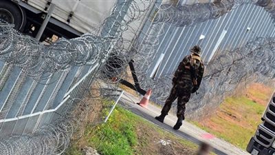 التشيك تحشد 320 جنديًا لمراقبة الحدود مع سلوفاكيا