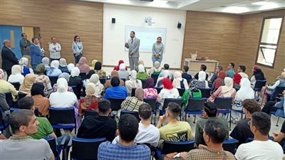 رئيس جامعة المنصورة الجديدة يتابع انتظام سير العمل بالكليات 