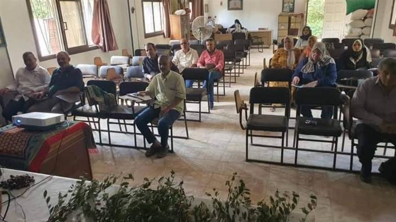 جانب من الندوة