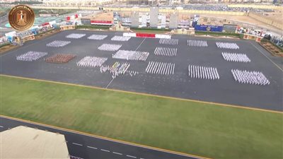   لوحة إبداعية وعروض رائعة للطلاب في حفل تخريج دفعة جديدة بأكاديمية الشرطة