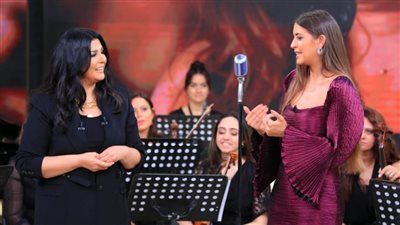 فرح الديباني تكشف علاقتها بالمطربة داليدا مع منى الشاذلي (صور)