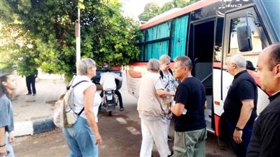 سوهاج تستقبل 54  سائحًا أجنبيًا لزيارة المناطق السياحية والأثرية