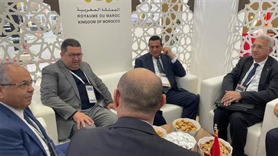 اللواء هشام آمنة يلتقى رئيس اتحاد المدن المغربية ووفد منظمة المدن 