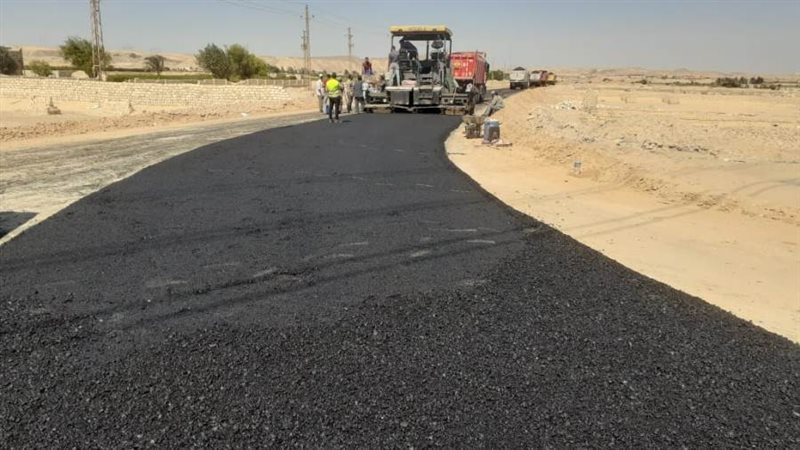 رصف الطريق الصحراوي