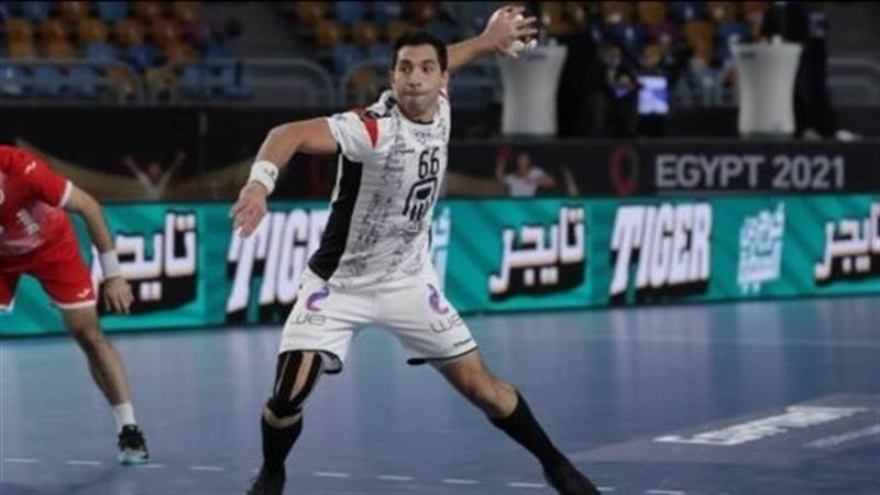 أحمد الأحمر