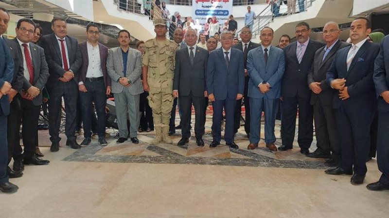 محافظ المنيا ورئيس