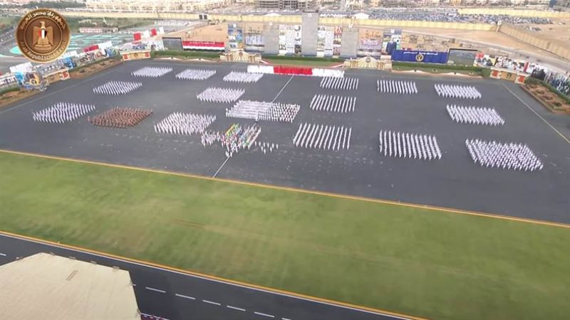 لوحة إبداعية وعروض