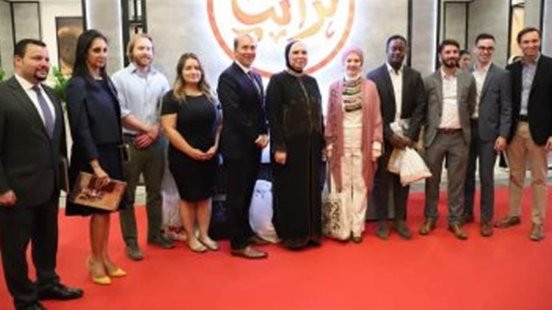 زيارة وفد أمريكي