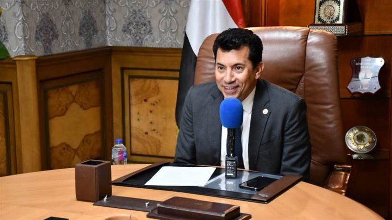 د. أشرف صبحى