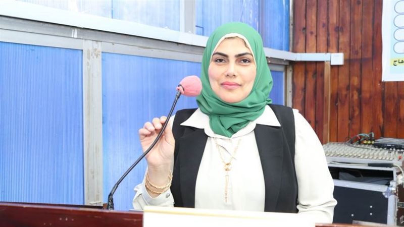 جانب من المناقشه