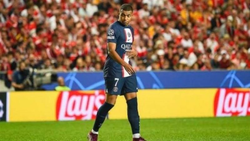 كيليان مبابي نجم