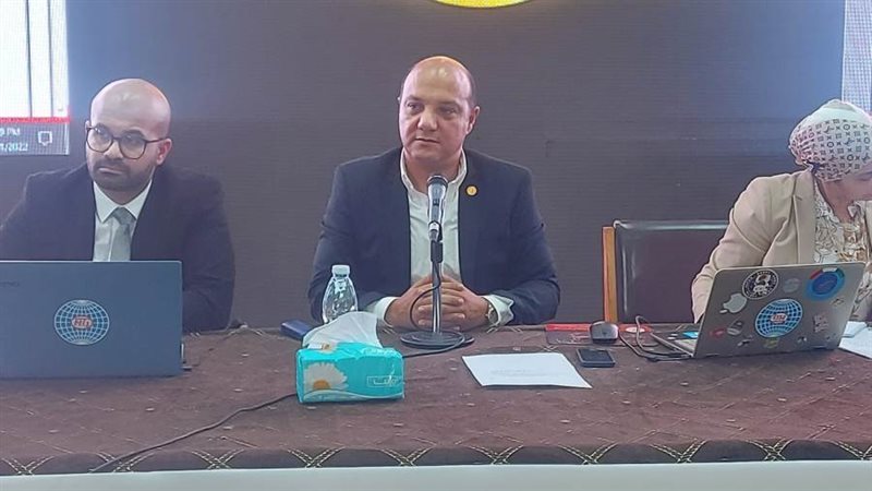 د. إيهاب أمين رئيس