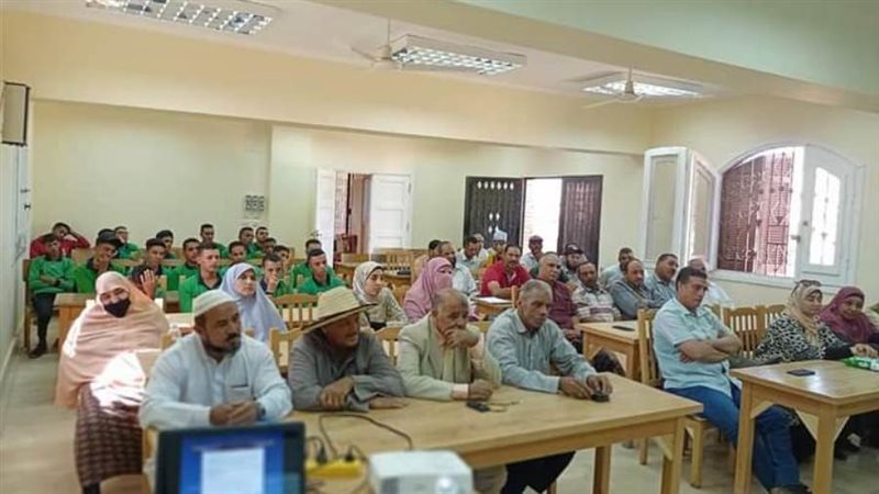 ندوة بالداخله للمطالبة